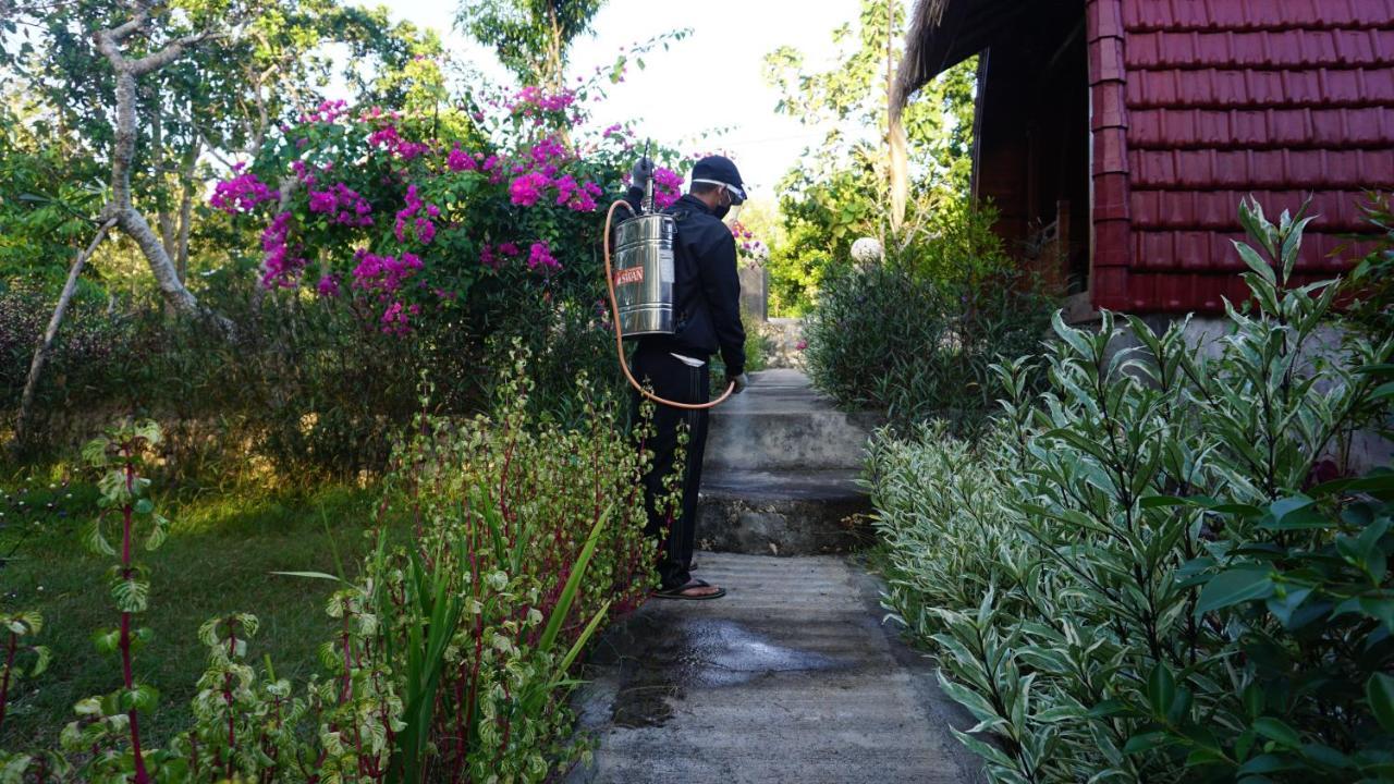 Bougainvillea Bungalow Batumadeg Eksteriør billede