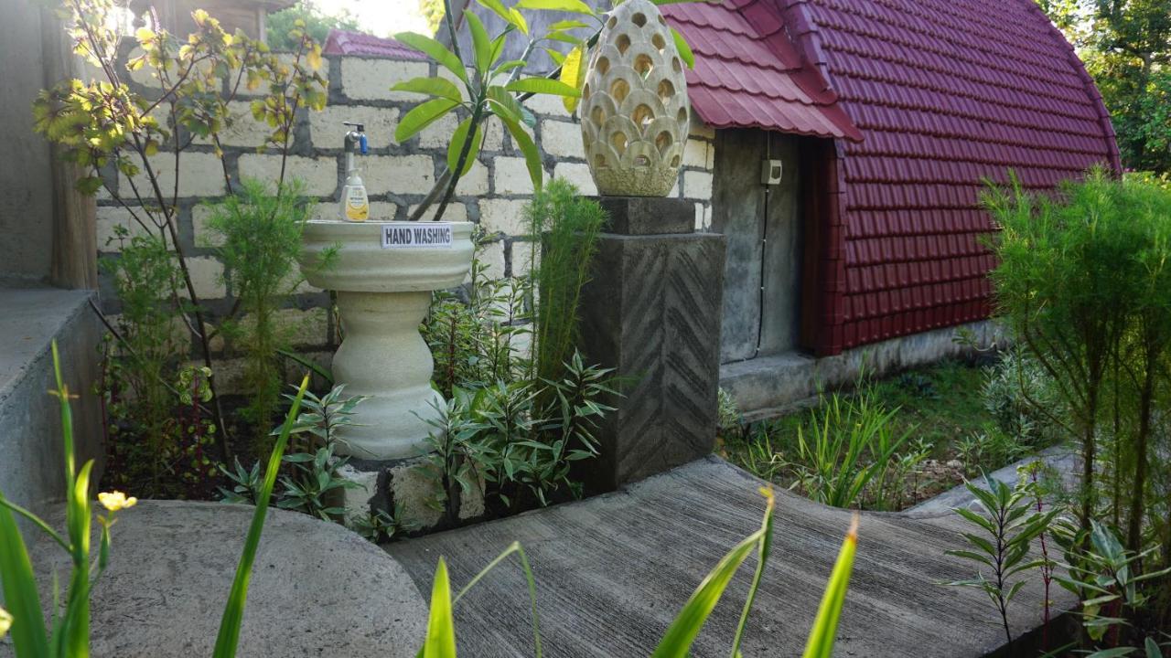 Bougainvillea Bungalow Batumadeg Eksteriør billede