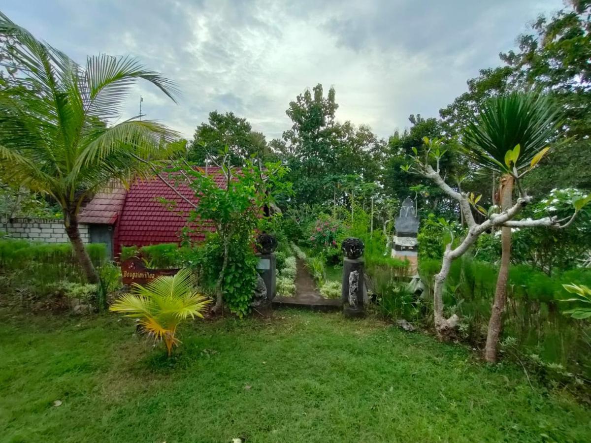 Bougainvillea Bungalow Batumadeg Eksteriør billede