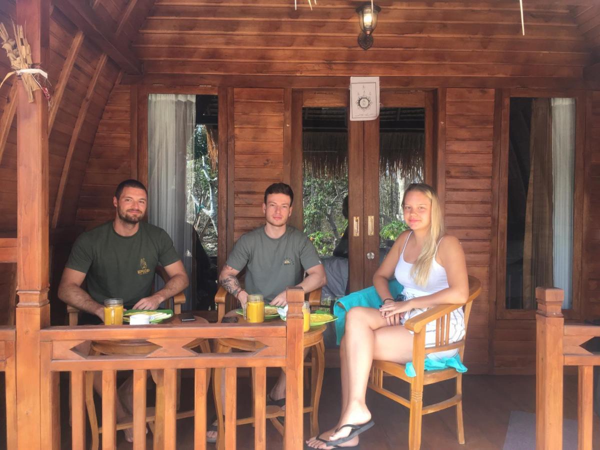 Bougainvillea Bungalow Batumadeg Eksteriør billede